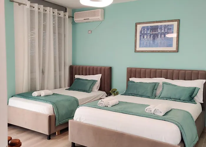 Rooftop Florale 公寓 Velipojë