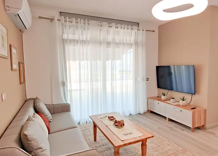 Rooftop Florale * Velipojë