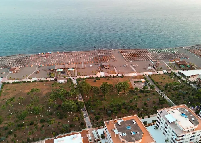 公寓 Rooftop Florale Velipojë